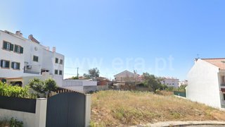 Land for sale in Almada, Portugal — €115,000