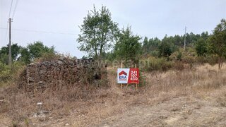 Land for sale in Nisa, Portugal — €40,000