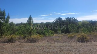 Land for sale in Sesimbra, Portugal — €65,000