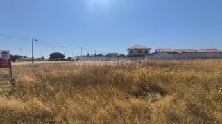 Land for sale in Montijo, Portugal — €110,000