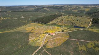 Land for sale in Nisa, Portugal — €129,000