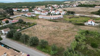 Land for sale in Sesimbra, Portugal — €215,000