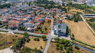 Land for sale in Almada, Portugal — €690,000