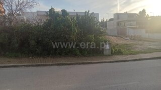 Land for sale in Almada, Portugal — €155,000