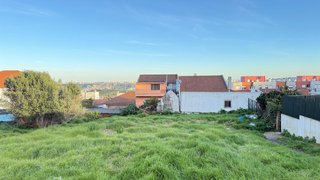 Terreno · 210 m² · 85 000 €