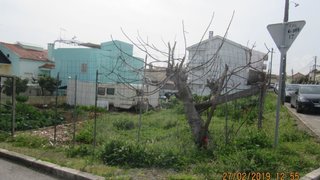 Land for sale in Loures, Portugal — €95,000