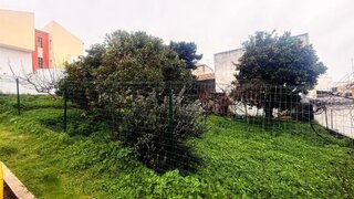 Land for sale in Loures, Portugal — €149,000