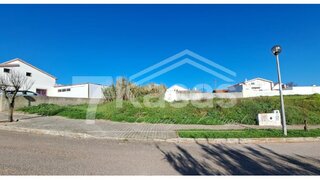 Land for sale in Lourinhã, Portugal — €83,700