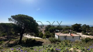 Land for sale in Cascais, Portugal — €1,400,000