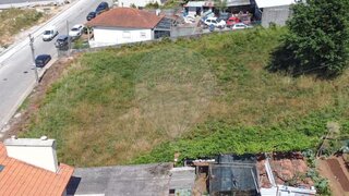 Land for sale in Santo Tirso, Portugal — €120,000