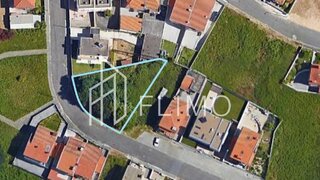 Land for sale in Vila Nova de Gaia, Portugal — €90,000