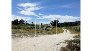 Land for sale in Marco de Canaveses, Portugal — €96,200