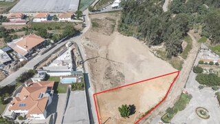 Terreno para venda em Amarante, Portugal — 199 900 €