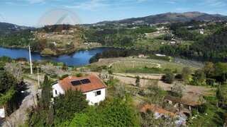 Land for sale in Penafiel, Portugal — €60,000