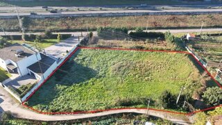 Land for sale in Lousada, Portugal — €113,500
