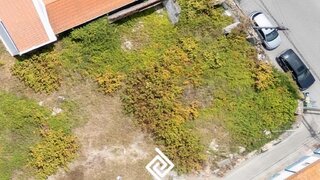 Terreno para venda em Vila Nova de Gaia, Portugal — 60 000 €