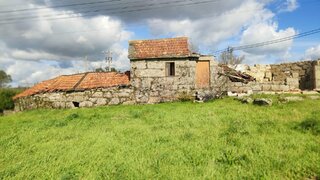 Land for sale in Penafiel, Portugal — €90,000