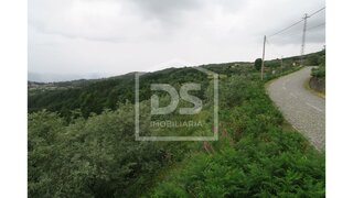 Land for sale in Marco de Canaveses, Portugal — €17,000