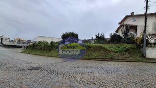 Land for sale in Vila Nova de Gaia, Portugal — €85,000
