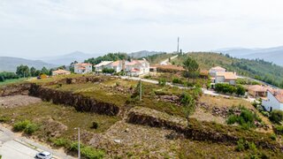 Land for sale in Amarante, Portugal — €42,000