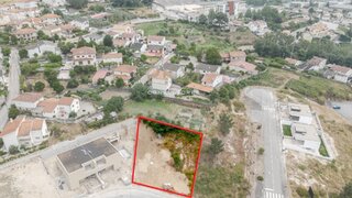 Land for sale in Amarante, Portugal — €79,900