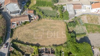 Land for sale in Gondomar, Portugal — €398,000