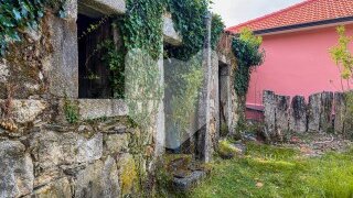 Land for sale in Monção, Portugal — €18,500