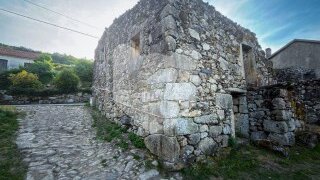 Land for sale in Monção, Portugal — €24,500