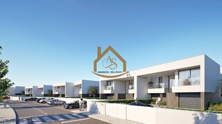 Land for sale in Lagos, Portugal — €2,350,000