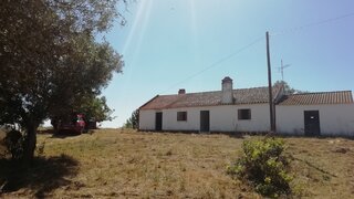 Land for sale in Santiago do Cacém, Portugal — €1,400,000