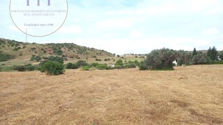 Land for sale in Vila do Bispo, Portugal — €125,000