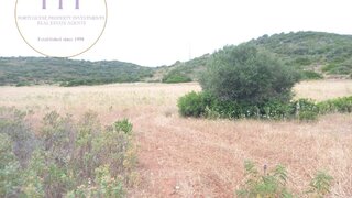 Land for sale in Vila do Bispo, Portugal — €95,000