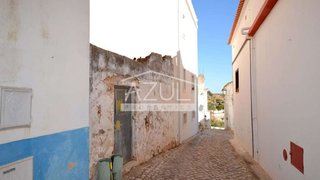 Land for sale in Loulé, Portugal — €55,000