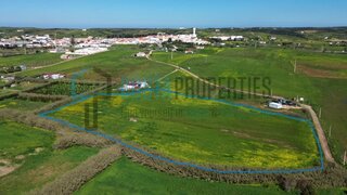 Land for sale in Vila do Bispo, Portugal — €149,000