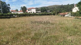Terreno para venda em Ponte de Lima, Portugal — 130 000 €