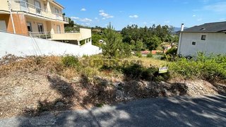 Terreno em Viana do Castelo · 1740 m² · 99 800 €