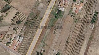 Land for sale in Almeirim, Portugal — €65,000