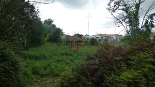 Land for sale in Monção, Portugal — €25,000