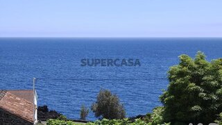 Land for sale in Lajes do Pico, Portugal — €85,000