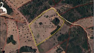 Terreno em Santarém · 19 040 m² · 45 000 €