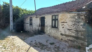 Terreno para venda em Montalegre, Portugal — 90 000 €