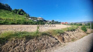 Land for sale in Felgueiras, Portugal — €70,000