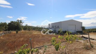 Terreno para venda em Chaves, Portugal — 57 000 €