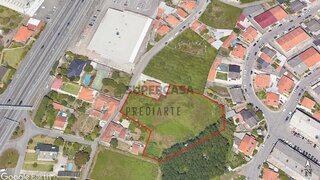 Land for sale in Vila Nova de Gaia, Portugal — €640,000