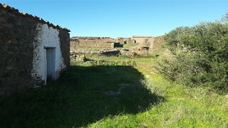 Land for sale in Mértola, Portugal — €27,500