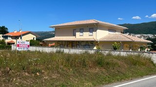 Land for sale in Seia, Portugal — €52,500
