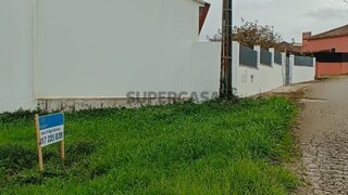 Terreno para venda em Alcobaça, Portugal — 45 000 €