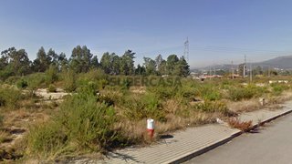 Land for sale in Póvoa de Lanhoso, Portugal — €70,000