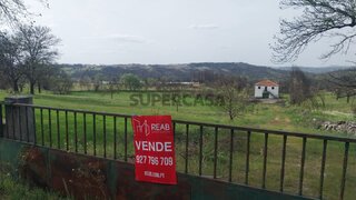 Terreno em Trancoso · 16 410 m² · 90 000 €