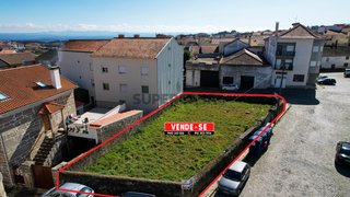 Terreno para venda em Mêda, Portugal — 105 000 €